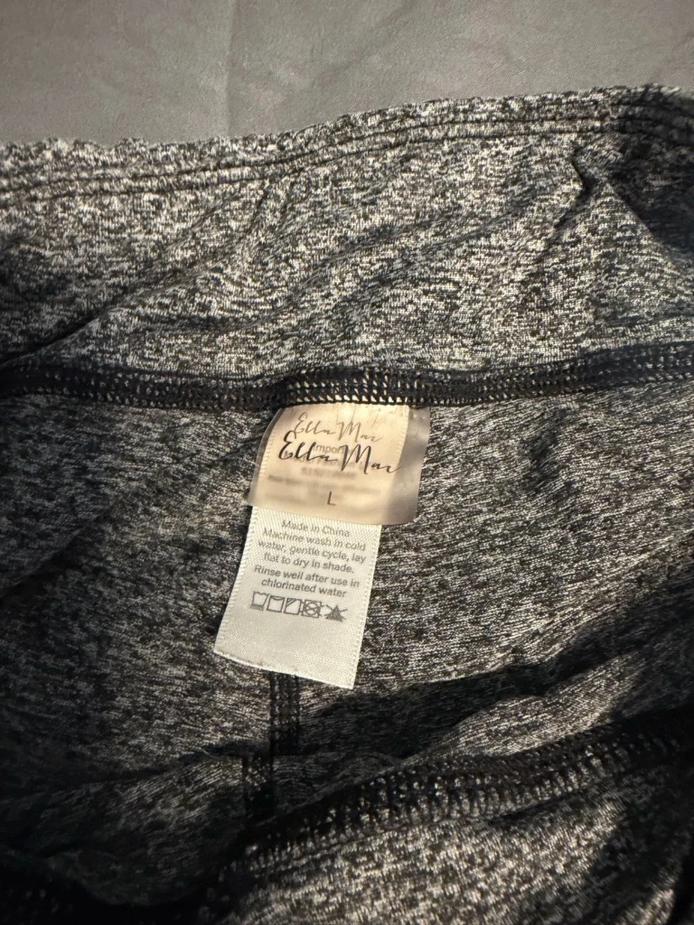 Heather Gray Athletic Skirted Leggings with Black Trim - Picture 3 of 4